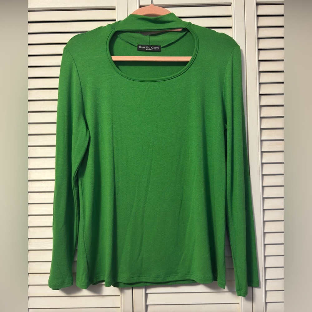 Kelly green long sleeved top with cutout neckline